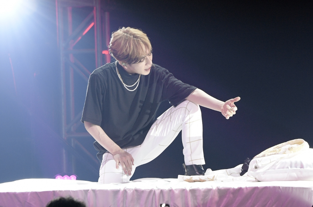 Uratanuki Live Performance - JEWEL